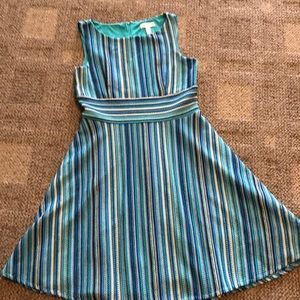 Dress barn sleeveless summer dress, fit and flare